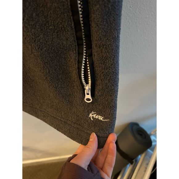 Kavu Kanaka Women's Vest Graphite Size S - Picture 4 of 6